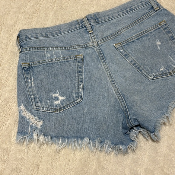 AGOLDE Shorts - Picture 3 of 4